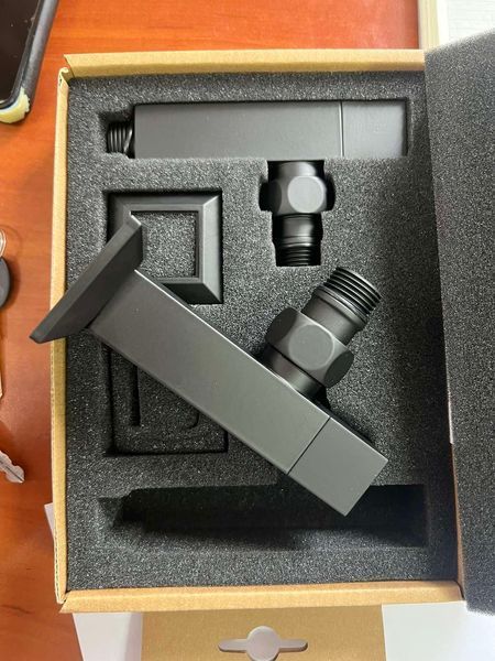Крани кубічні SOLOMON LUX 1/2&Prime; CUBE BLACK 8888 (2шт.) 104343 фото